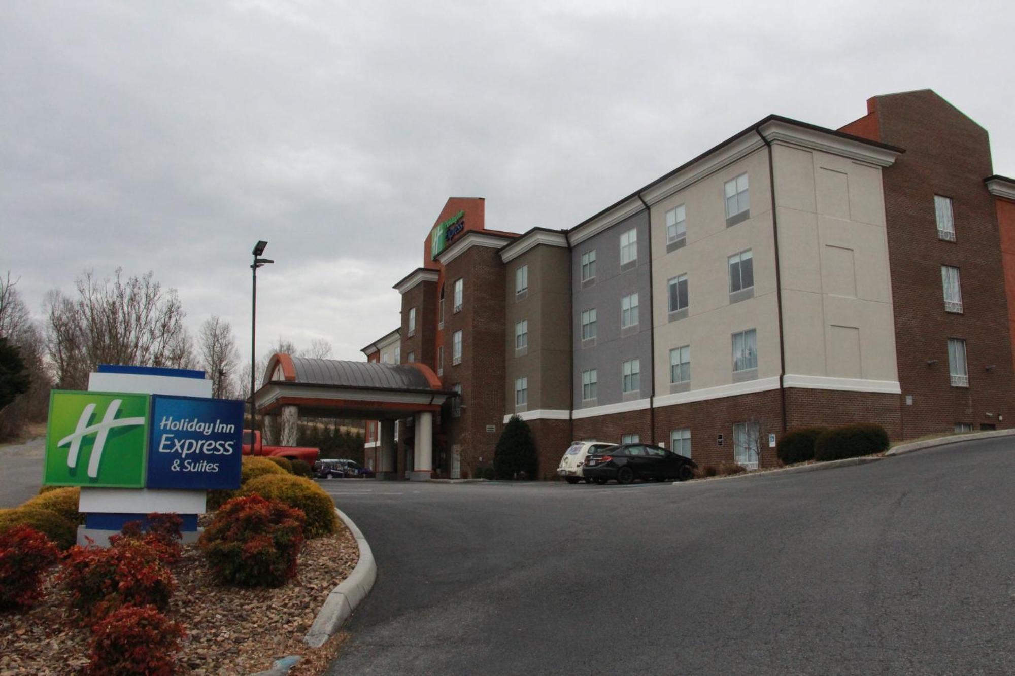 Holiday Inn Express & Suites Wytheville, An Ihg Hotel Exterior foto